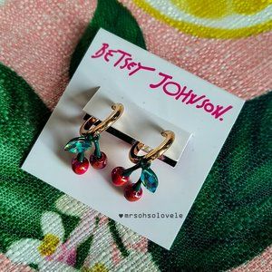 BETSEY JOHNSON Gold tone Red Cherry Dangle BNWT Earrings